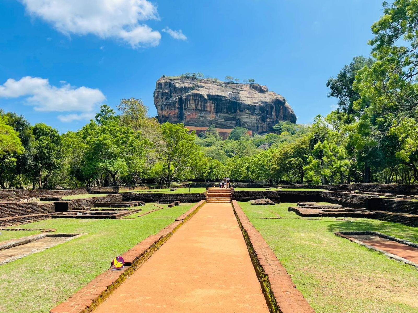 Birdwing Sigiriya Exterior foto