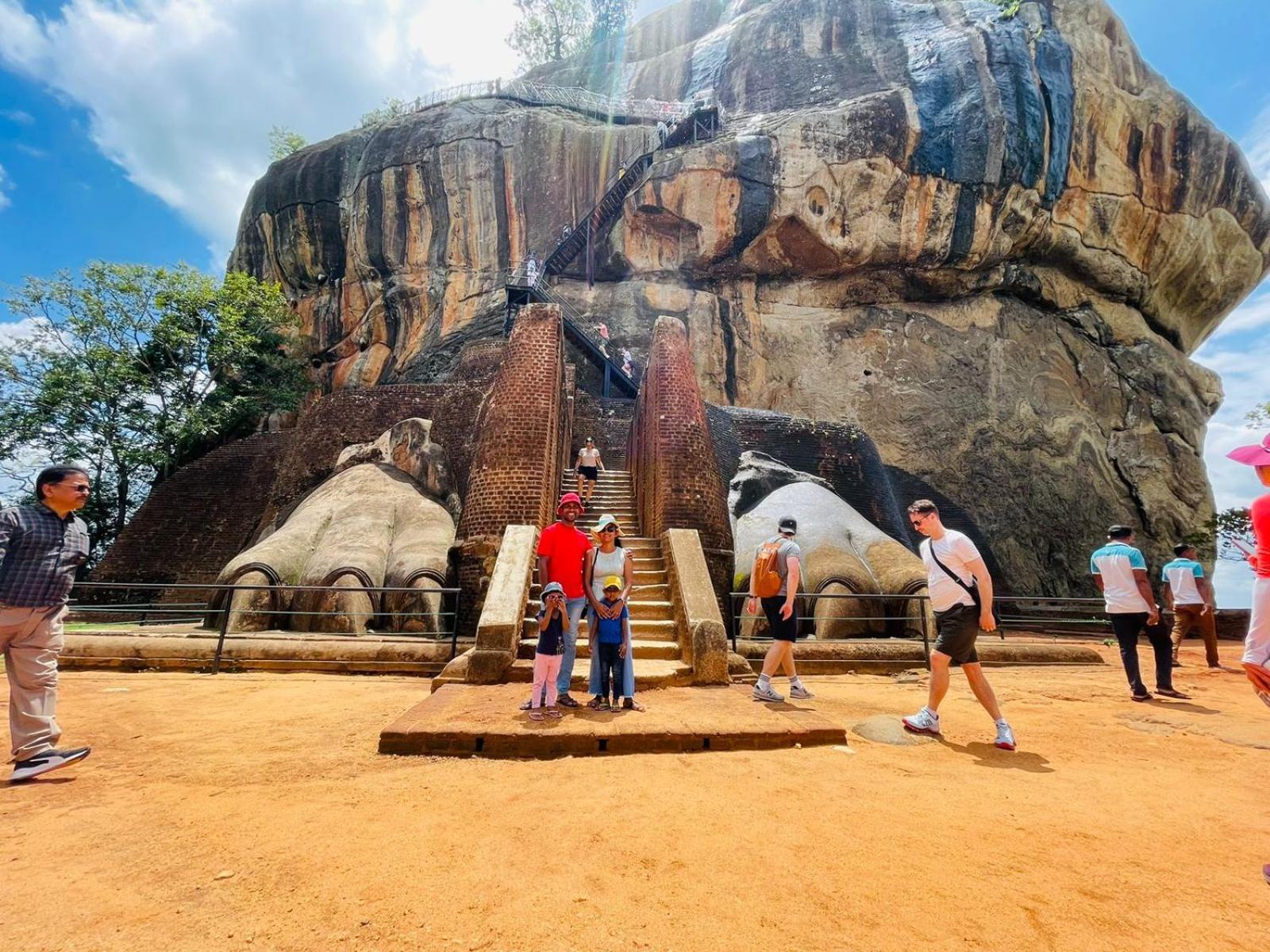 Birdwing Sigiriya Exterior foto